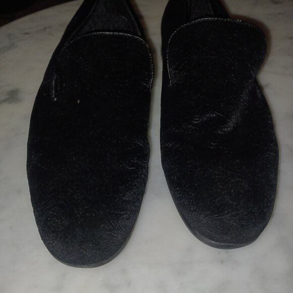 Robert David Black Calypso Slip-On Embossed Damask Loafers - Picture 1 of 4